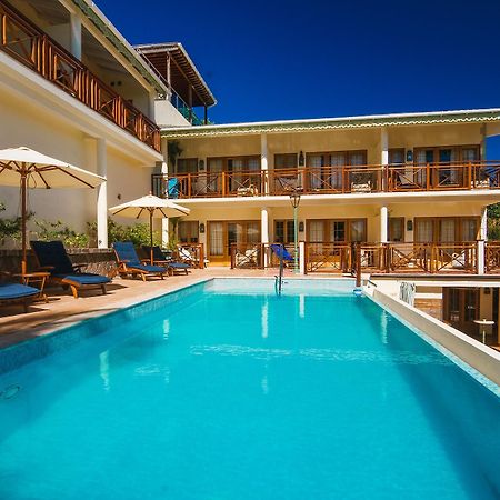 Bequia Beach Port Elizabeth 외부 사진