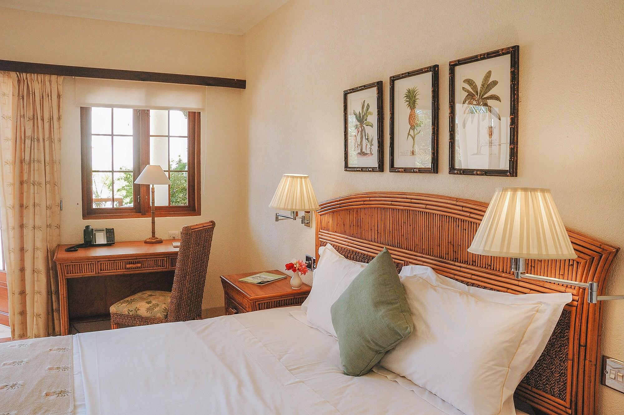 Bequia Beach Port Elizabeth 외부 사진
