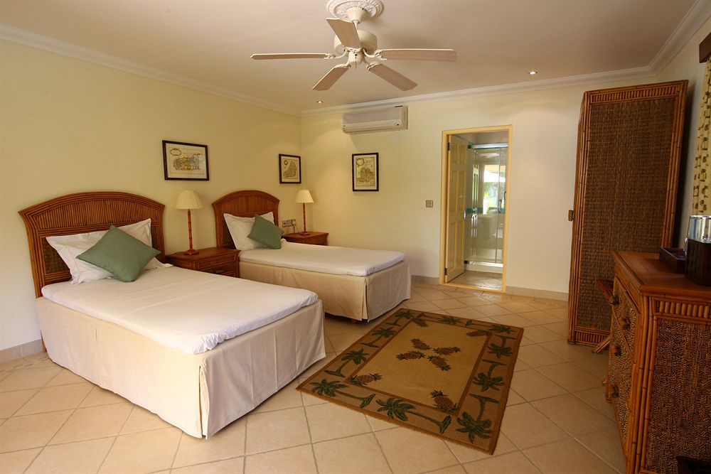 Bequia Beach Port Elizabeth 외부 사진